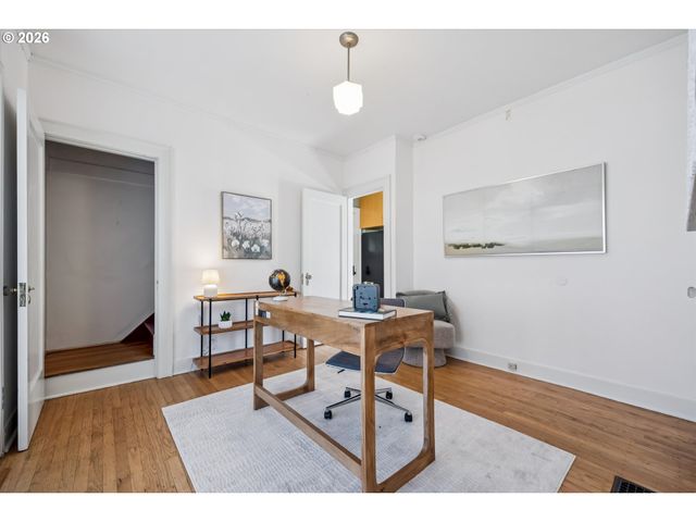 1805 Se 58TH Ave, Portland, OR 97215