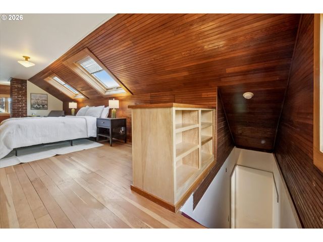 1805 Se 58TH Ave, Portland, OR 97215