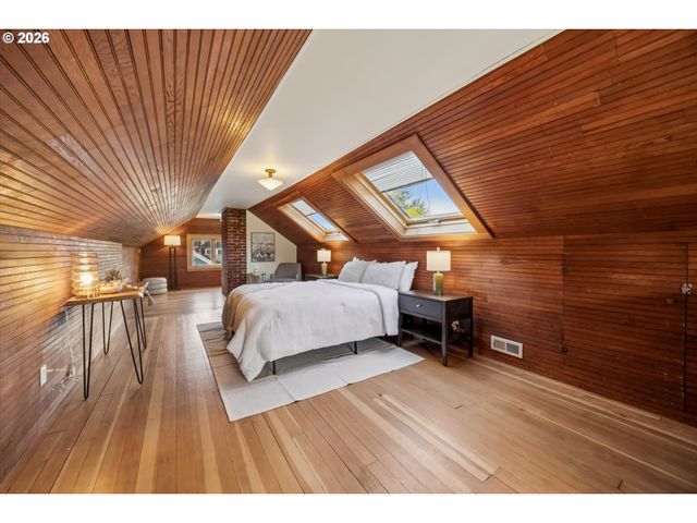 1805 Se 58TH Ave, Portland, OR 97215