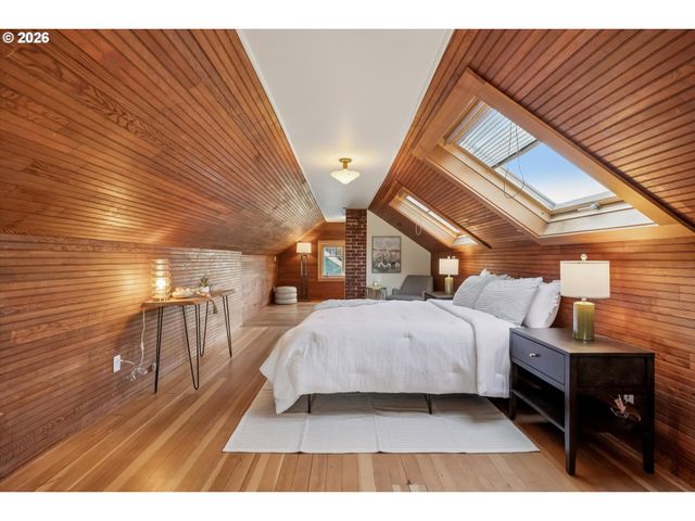 1805 Se 58TH Ave, Portland, OR 97215