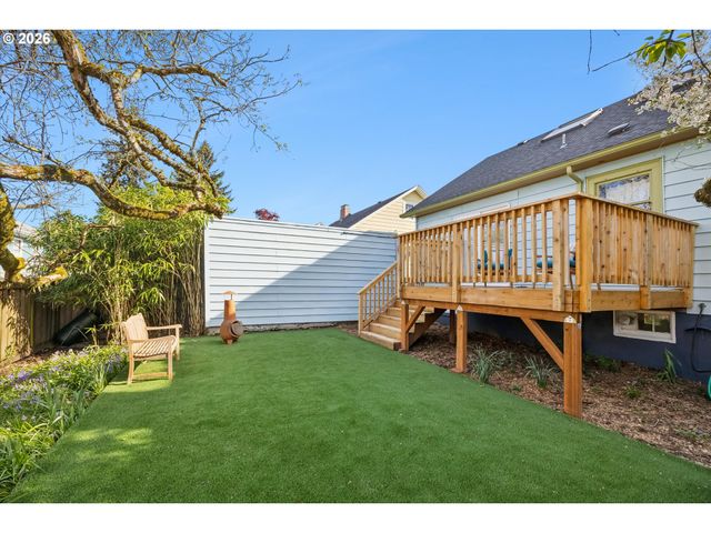 1805 Se 58TH Ave, Portland, OR 97215