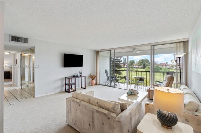 3771 Environ Boulevard 253, Lauderhill, FL 33319