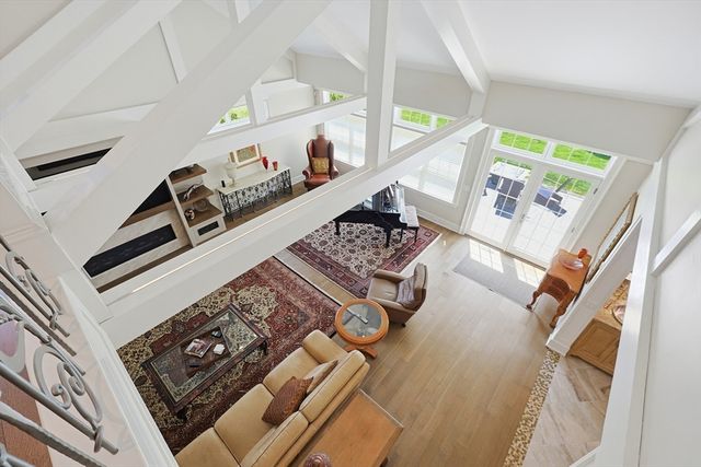 13 Davenport Ln 13, Hopkinton, MA 01748