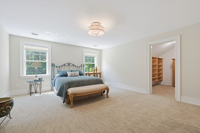 13 Davenport Ln 13, Hopkinton, MA 01748