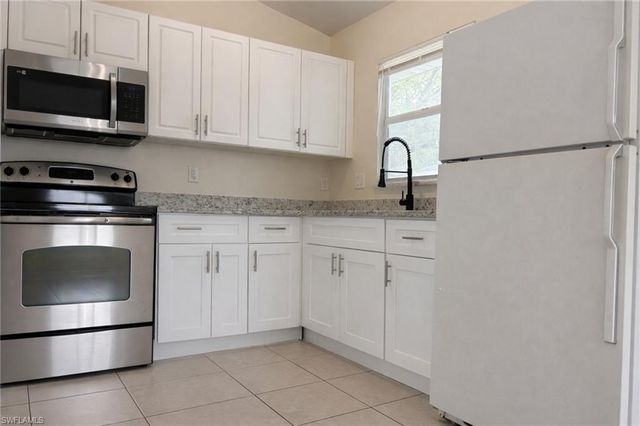 3417 South ST, Fort Myers, FL 33916