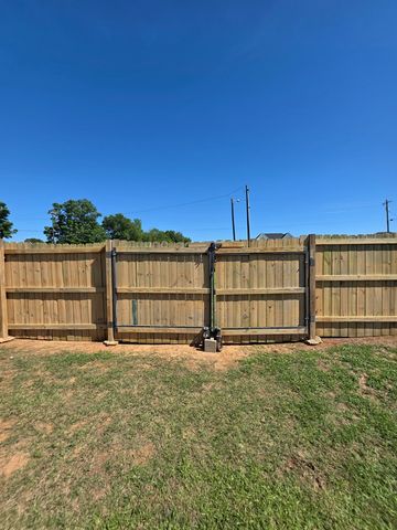 5590 Judge Logue Rd, Newton, AL 36352