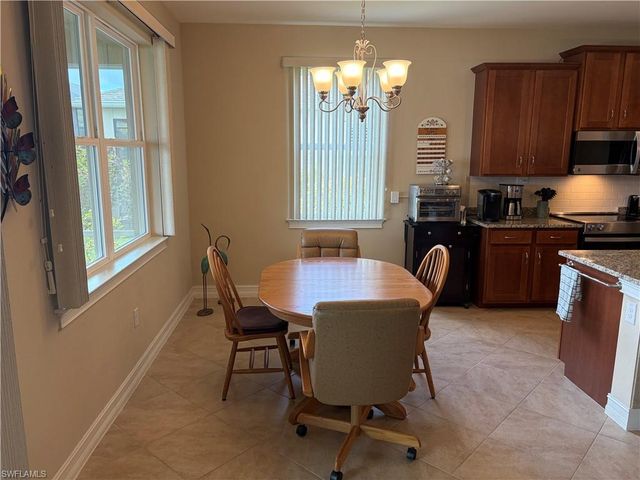 3156 Amadora CIR, Cape Coral, FL 33909