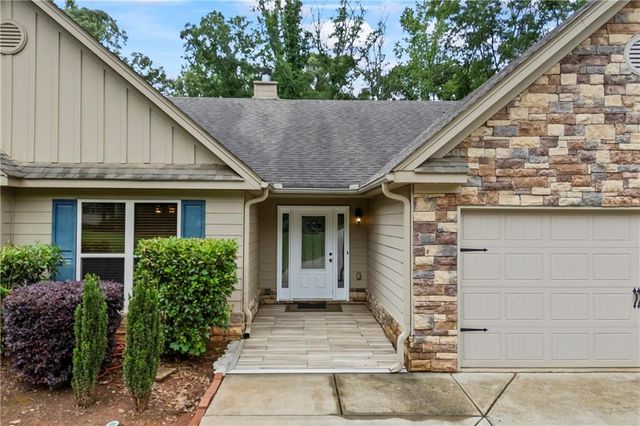 681 Carla Court, Winder, GA 30680