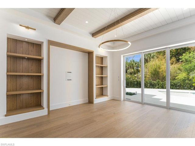 725 Pectin RD, Naples, FL 34102