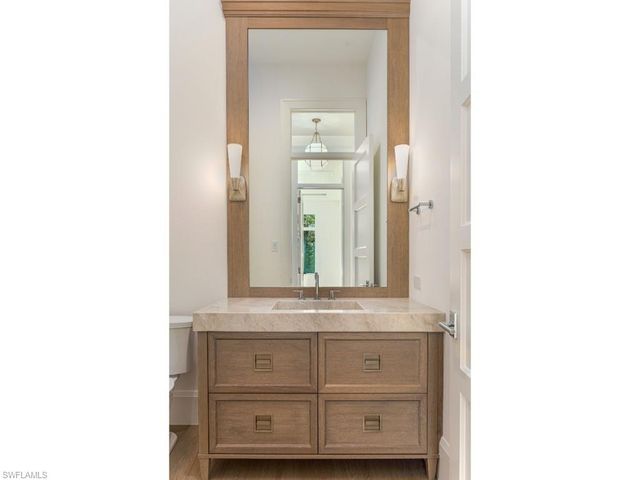 725 Pectin RD, Naples, FL 34102