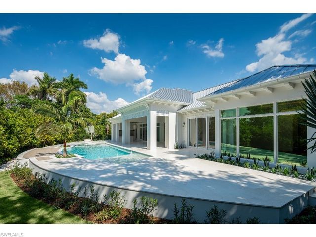 725 Pectin RD, Naples, FL 34102