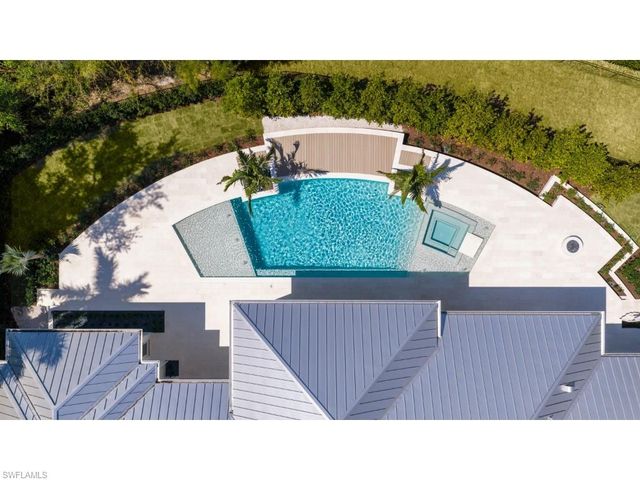 725 Pectin RD, Naples, FL 34102