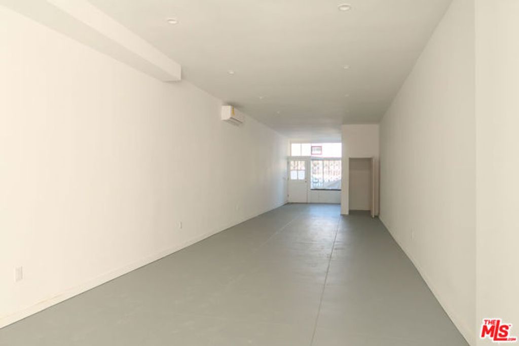 14426 Friar Street, Van Nuys (los Angeles), CA 91401