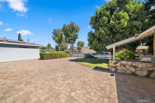 2009 S Eileen Drive, Anaheim, CA 92802