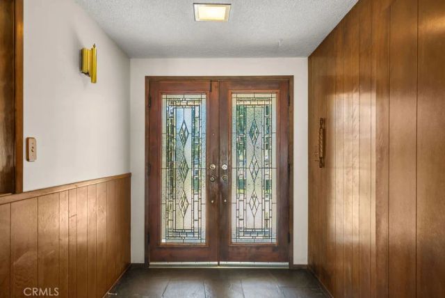 2009 S Eileen Drive, Anaheim, CA 92802