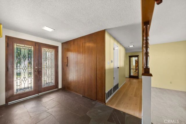 2009 S Eileen Drive, Anaheim, CA 92802