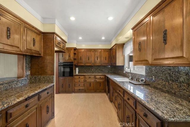 2009 S Eileen Drive, Anaheim, CA 92802