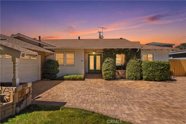 2009 S Eileen Drive, Anaheim, CA 92802
