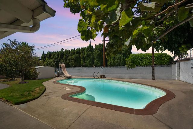 2009 S Eileen Drive, Anaheim, CA 92802