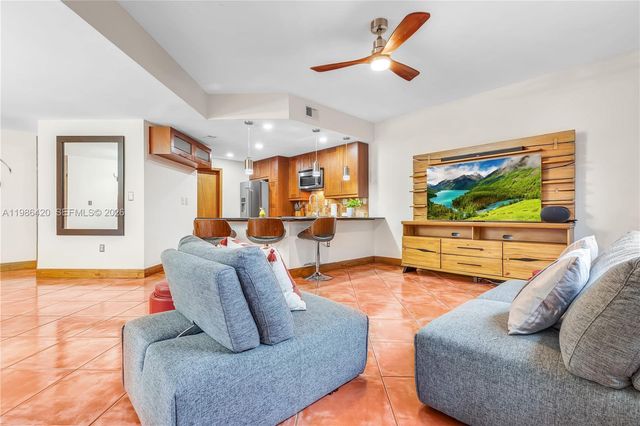 4520 SW 154th Ct, Miami, FL 33185