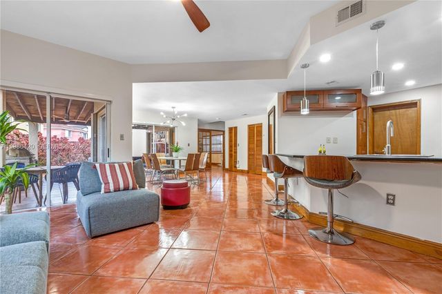 4520 SW 154th Ct, Miami, FL 33185