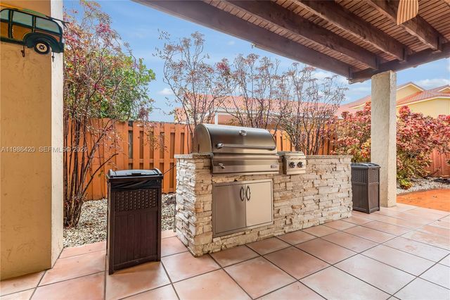 4520 SW 154th Ct, Miami, FL 33185