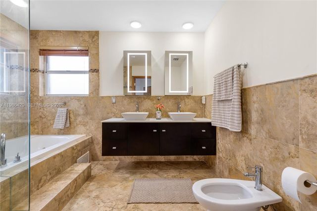 4520 SW 154th Ct, Miami, FL 33185