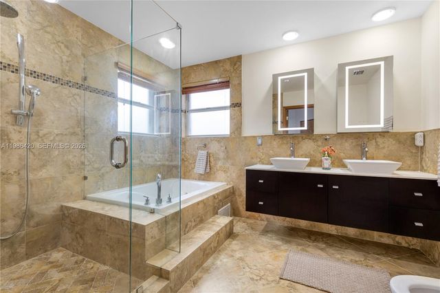 4520 SW 154th Ct, Miami, FL 33185