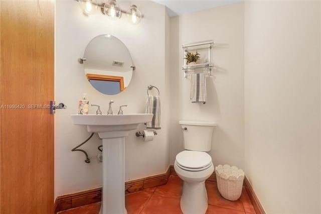 4520 SW 154th Ct, Miami, FL 33185