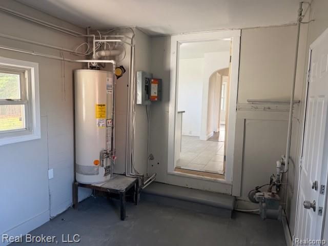 30221 Maplewood Street, Garden City, MI 48135