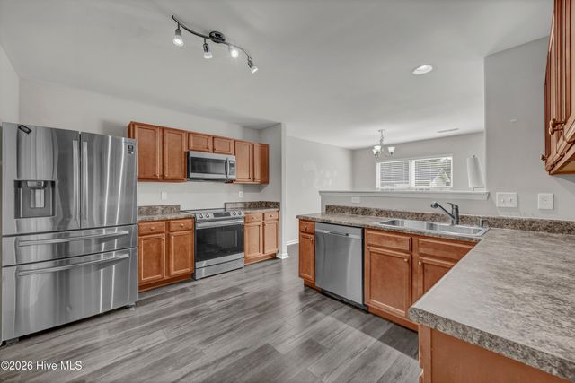 246 Fort Charles Drive NW, Supply, NC 28462