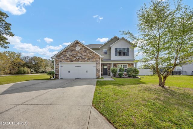 246 Fort Charles Drive NW, Supply, NC 28462