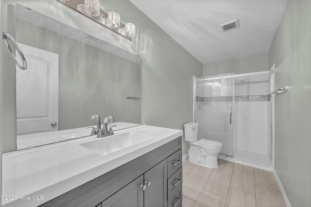 246 Fort Charles Drive NW, Supply, NC 28462