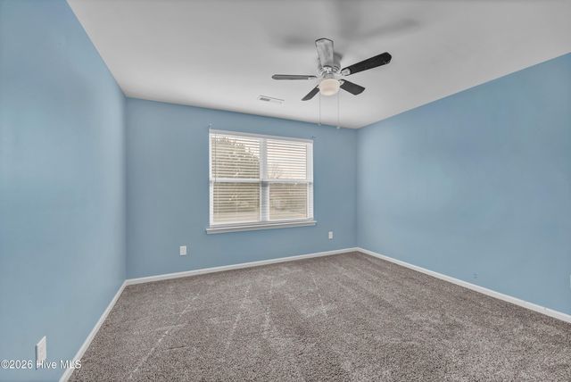 246 Fort Charles Drive NW, Supply, NC 28462