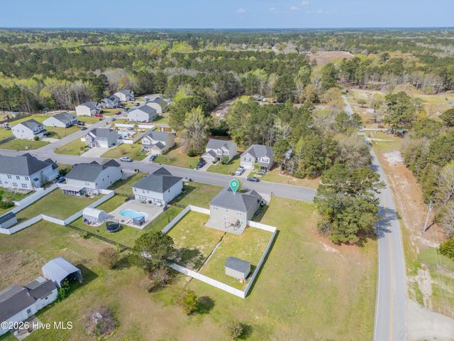 246 Fort Charles Drive NW, Supply, NC 28462