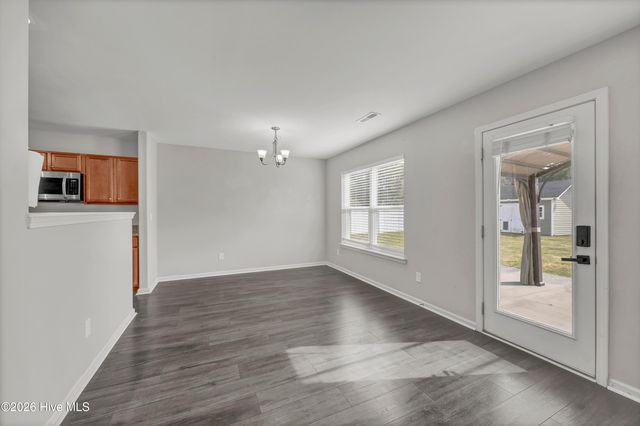 246 Fort Charles Drive NW, Supply, NC 28462