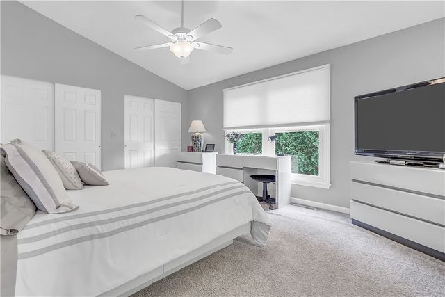 5 Stonebridge Crescent, Perinton, NY 14450