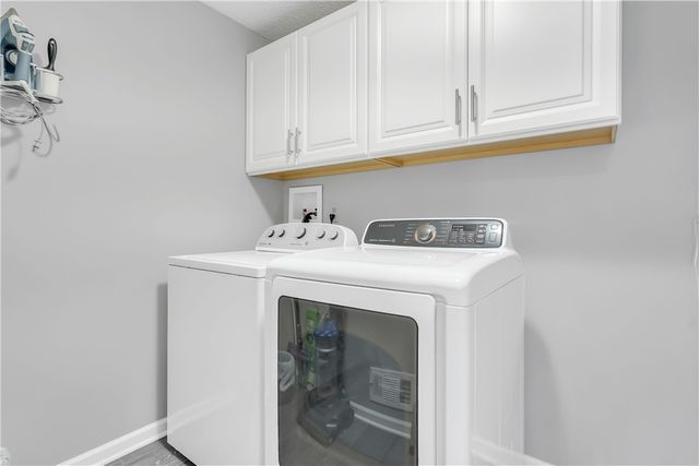 5 Stonebridge Crescent, Perinton, NY 14450