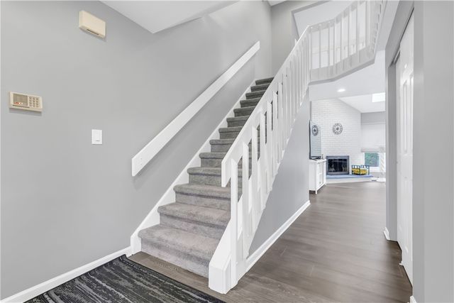 5 Stonebridge Crescent, Perinton, NY 14450