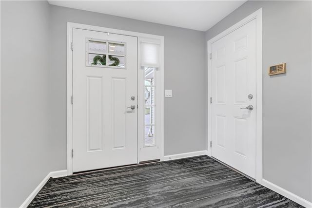 5 Stonebridge Crescent, Perinton, NY 14450