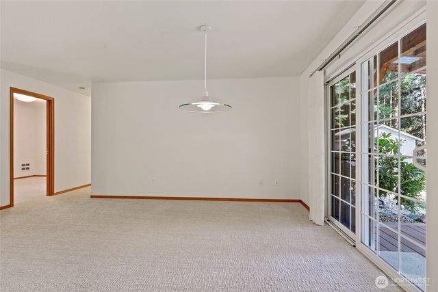 506 Nieland Loop SE, Rainier, WA 98576