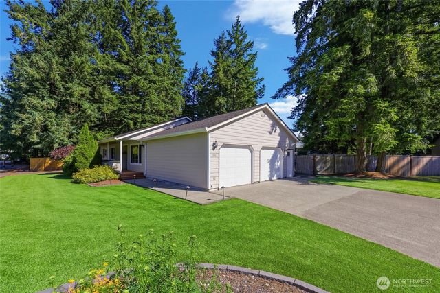 506 Nieland Loop SE, Rainier, WA 98576