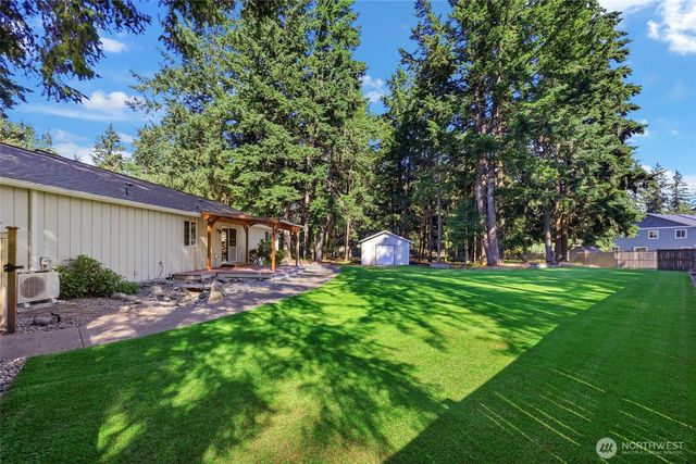 506 Nieland Loop SE, Rainier, WA 98576
