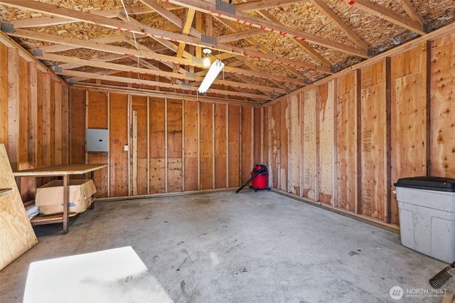 506 Nieland Loop SE, Rainier, WA 98576