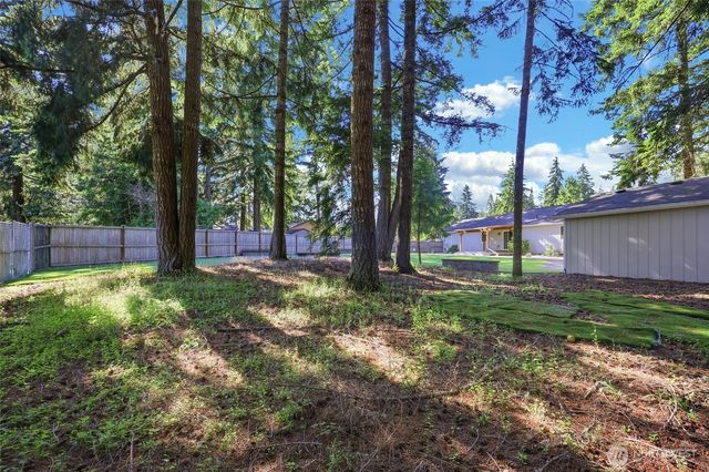 506 Nieland Loop SE, Rainier, WA 98576