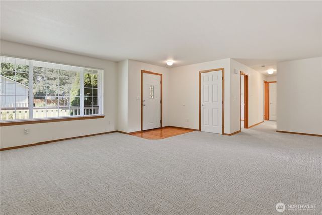 506 Nieland Loop SE, Rainier, WA 98576