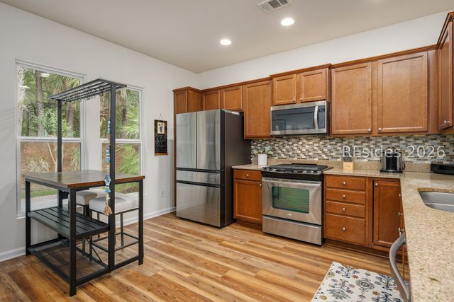 385 Mystic Point Dr, Bluffton, SC 29909