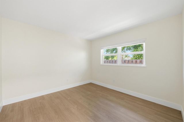 355 Wickline Boulevard, Lantana, FL 33462