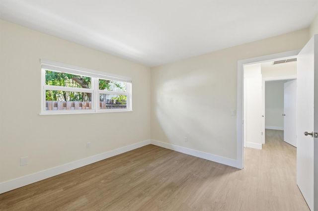 355 Wickline Boulevard, Lantana, FL 33462