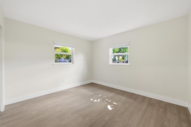 355 Wickline Boulevard, Lantana, FL 33462